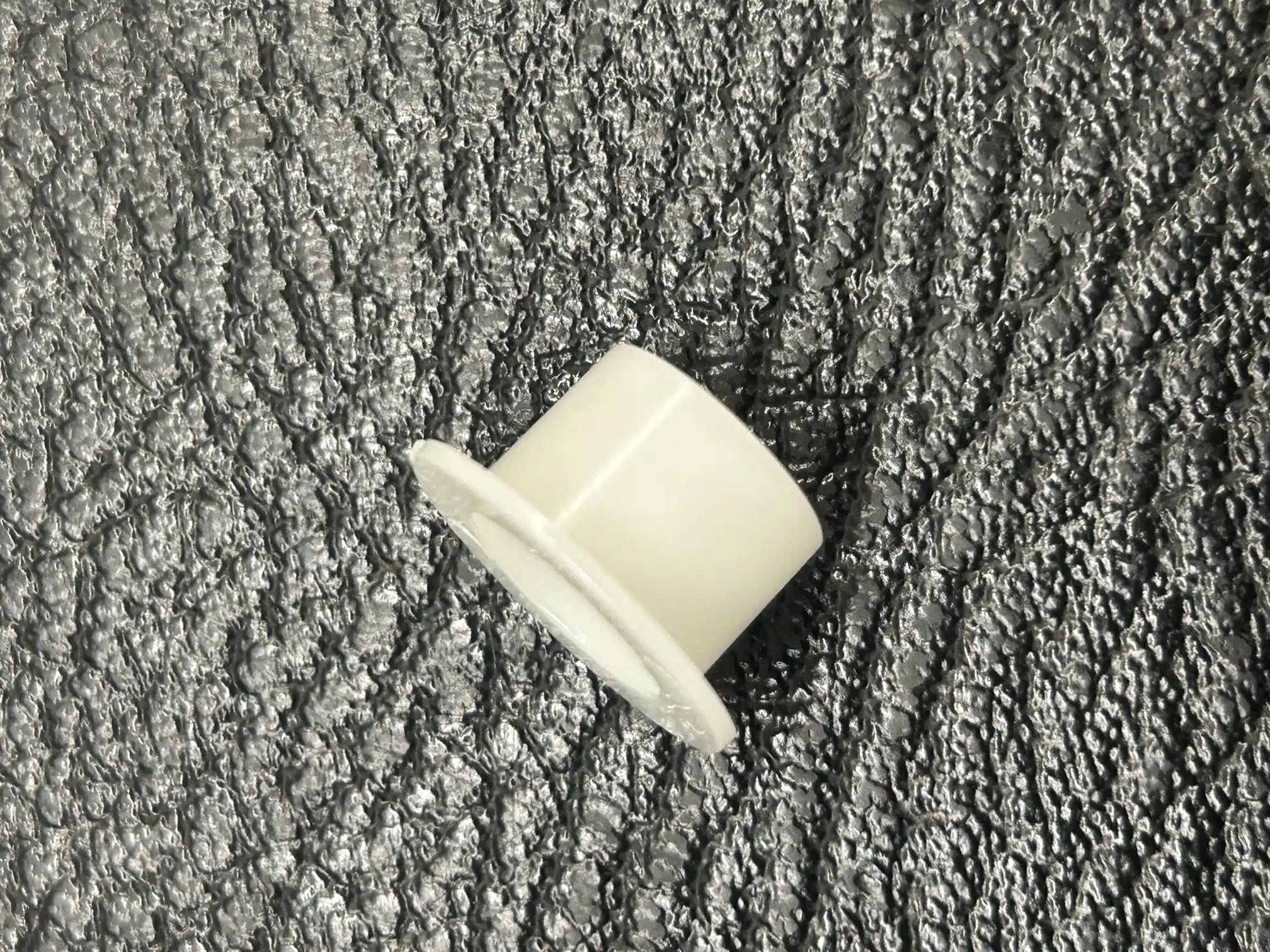Top-Out Spring Protection for Sphere Suspension Systems